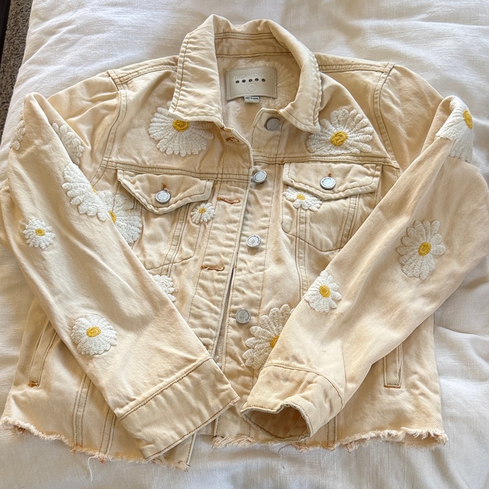 Madewell Cream Denim Jacket with Daisy Embroidery